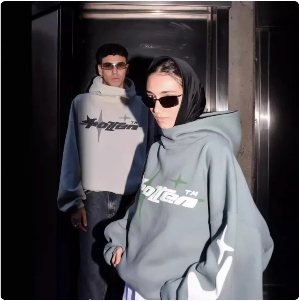 Loose-Fit  Star Letter Printed Turtleneck Hoodie